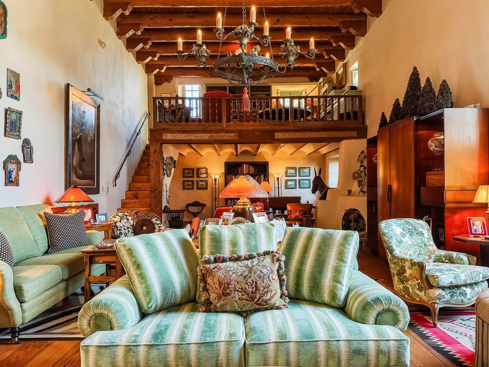 Private Estate 20